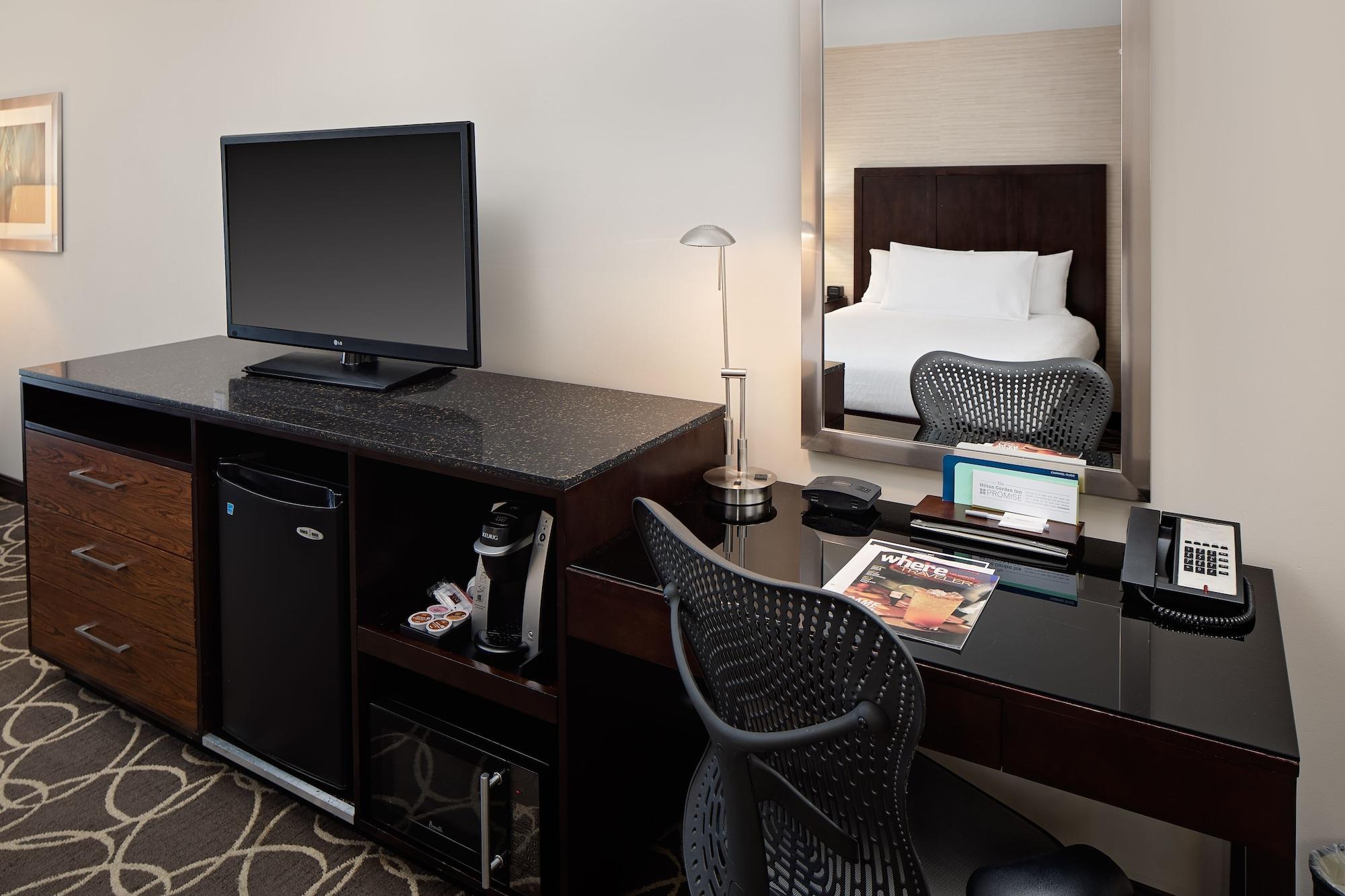 Hilton Garden Inn Los Angeles Marina Del Rey Экстерьер фото