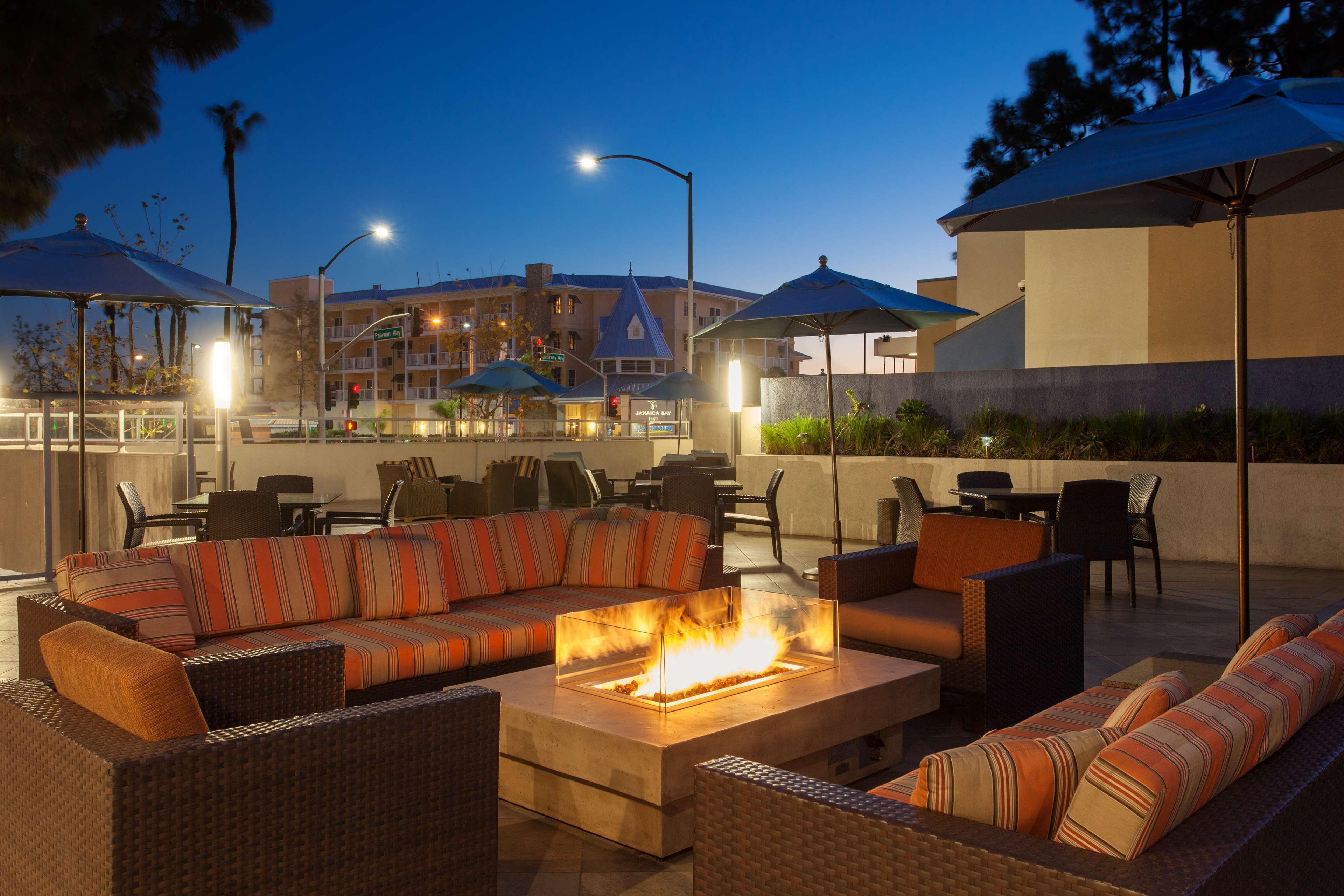 Hilton Garden Inn Los Angeles Marina Del Rey Экстерьер фото