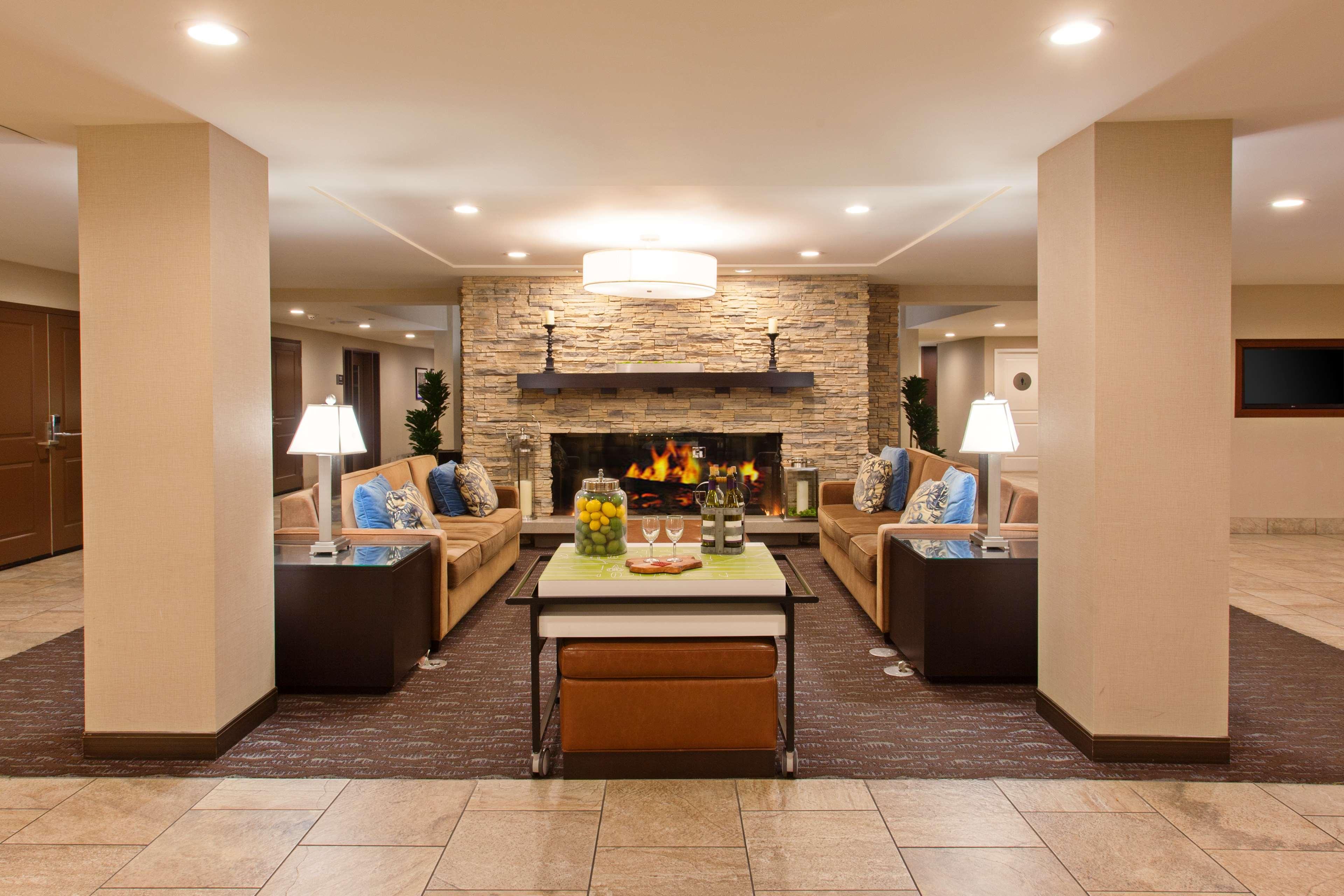 Hilton Garden Inn Los Angeles Marina Del Rey Экстерьер фото