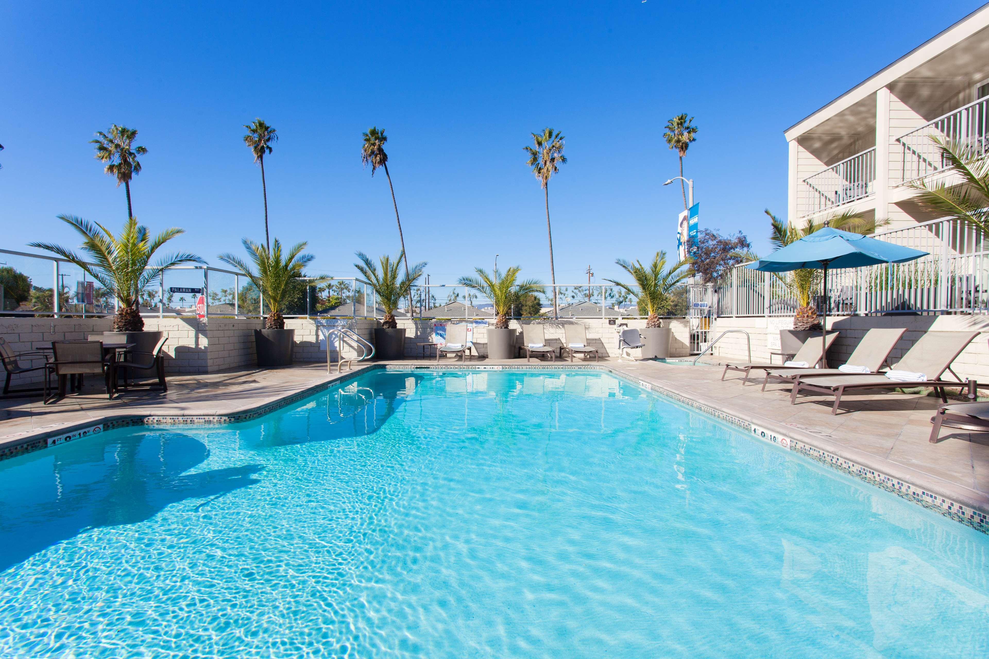 Hilton Garden Inn Los Angeles Marina Del Rey Экстерьер фото