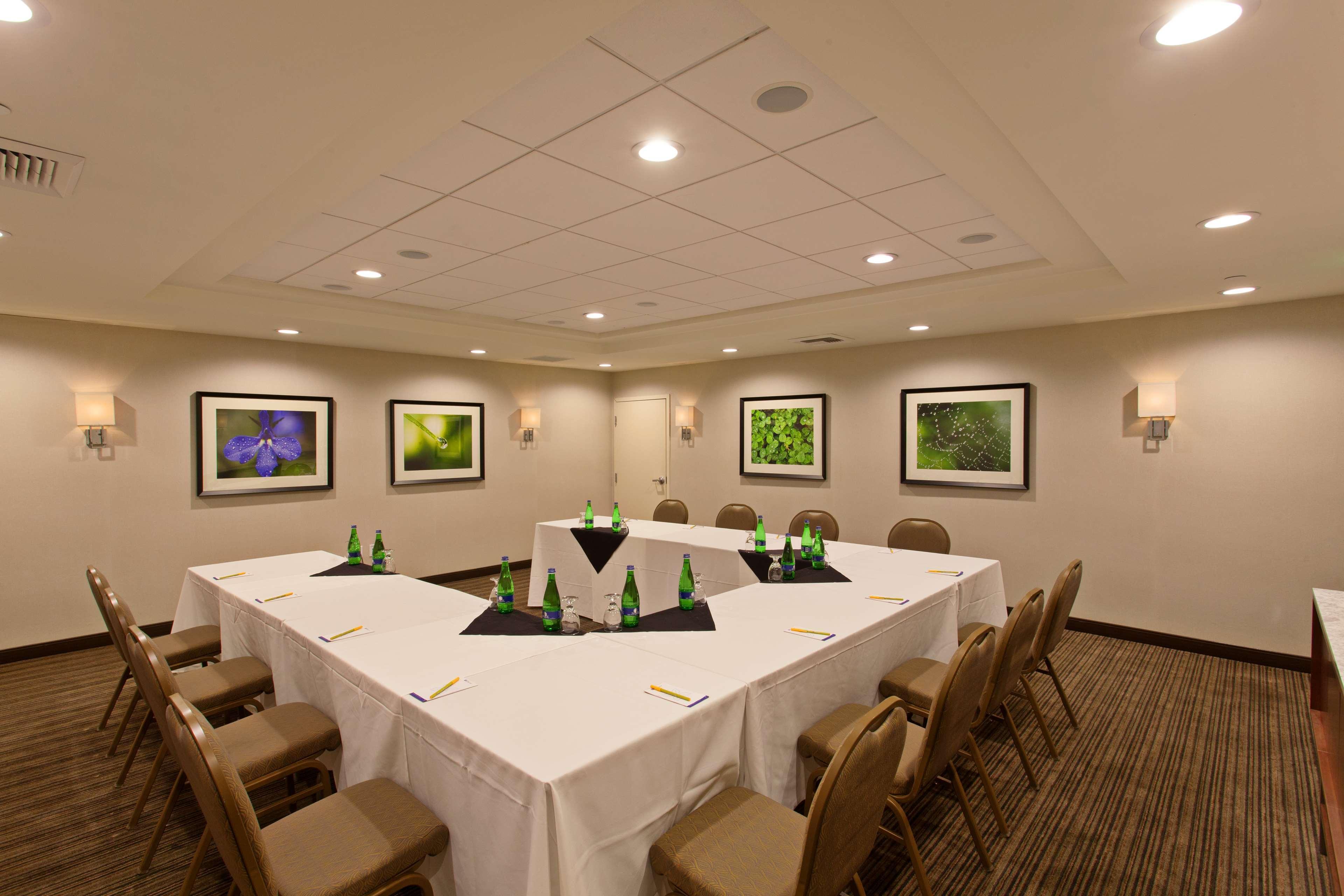 Hilton Garden Inn Los Angeles Marina Del Rey Экстерьер фото