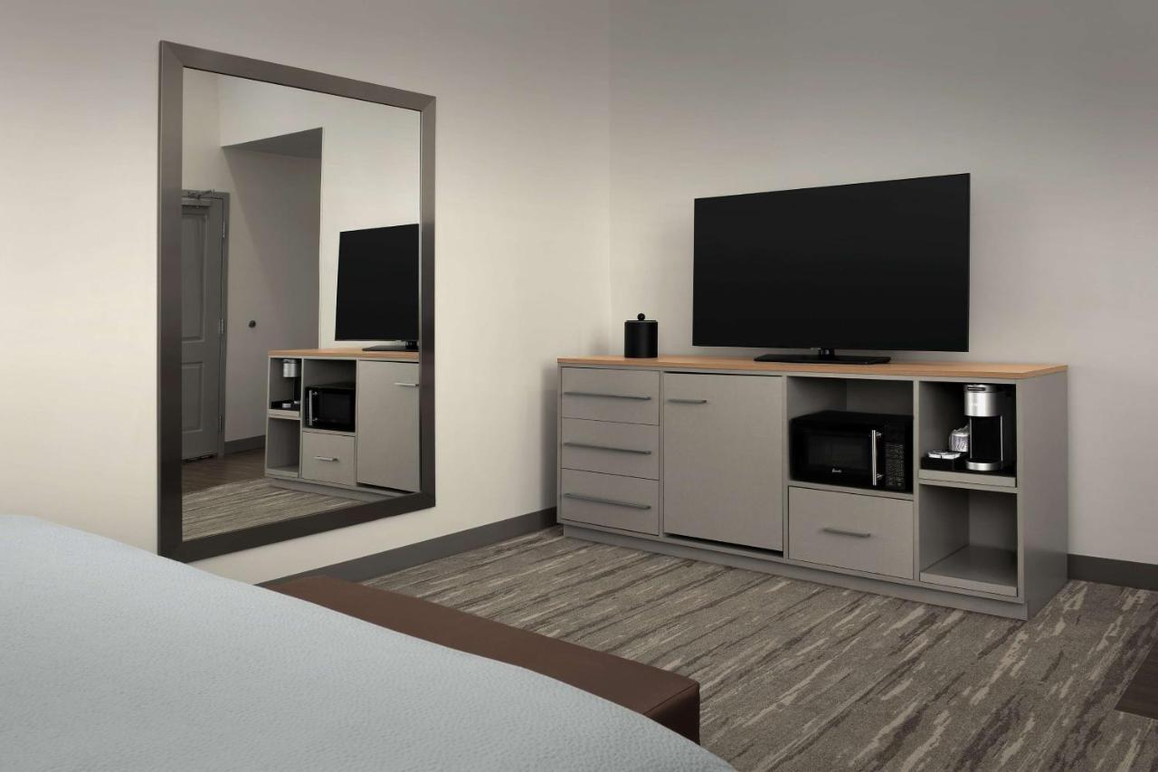 Hilton Garden Inn Los Angeles Marina Del Rey Экстерьер фото