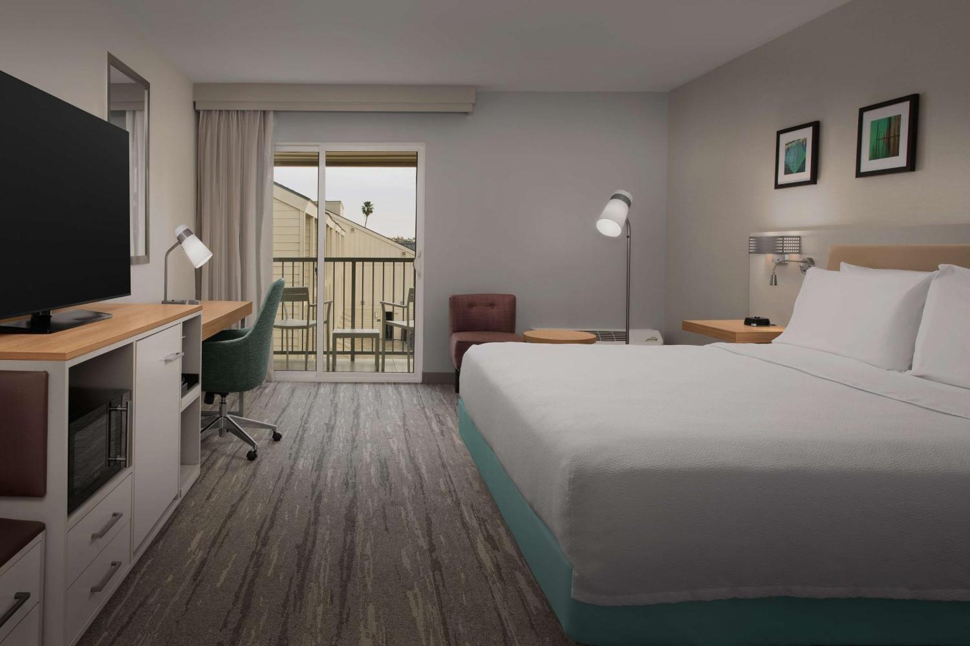 Hilton Garden Inn Los Angeles Marina Del Rey Экстерьер фото