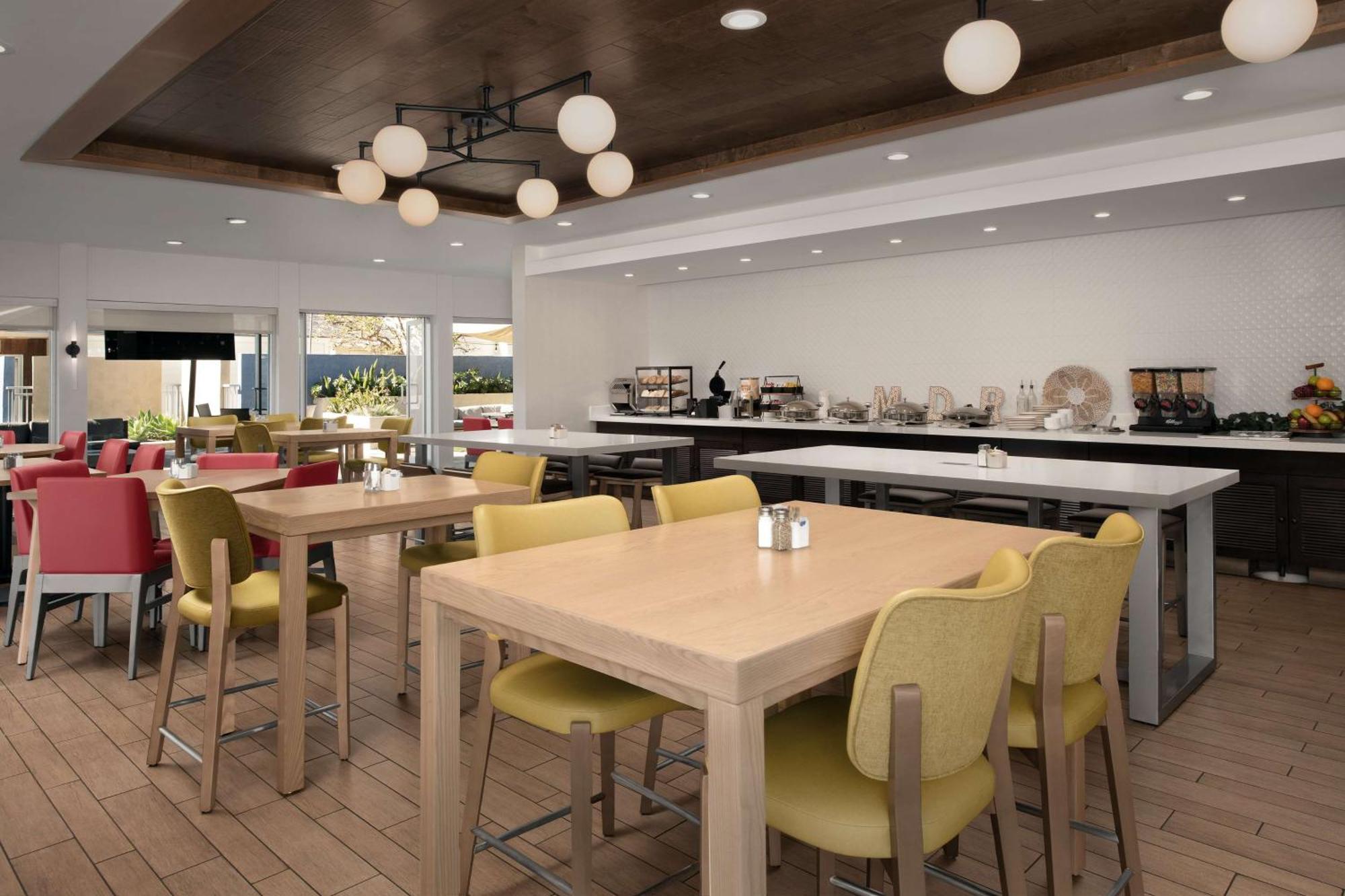Hilton Garden Inn Los Angeles Marina Del Rey Экстерьер фото