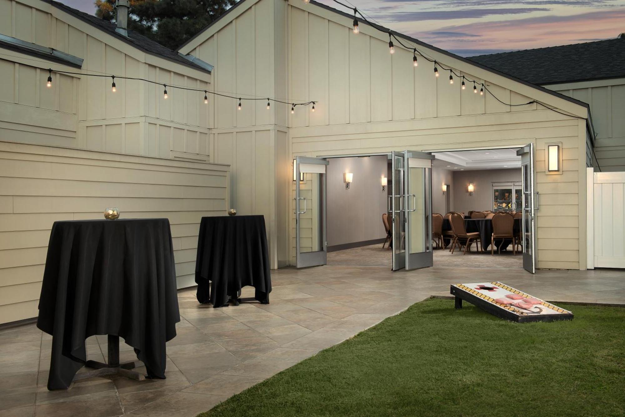 Hilton Garden Inn Los Angeles Marina Del Rey Экстерьер фото