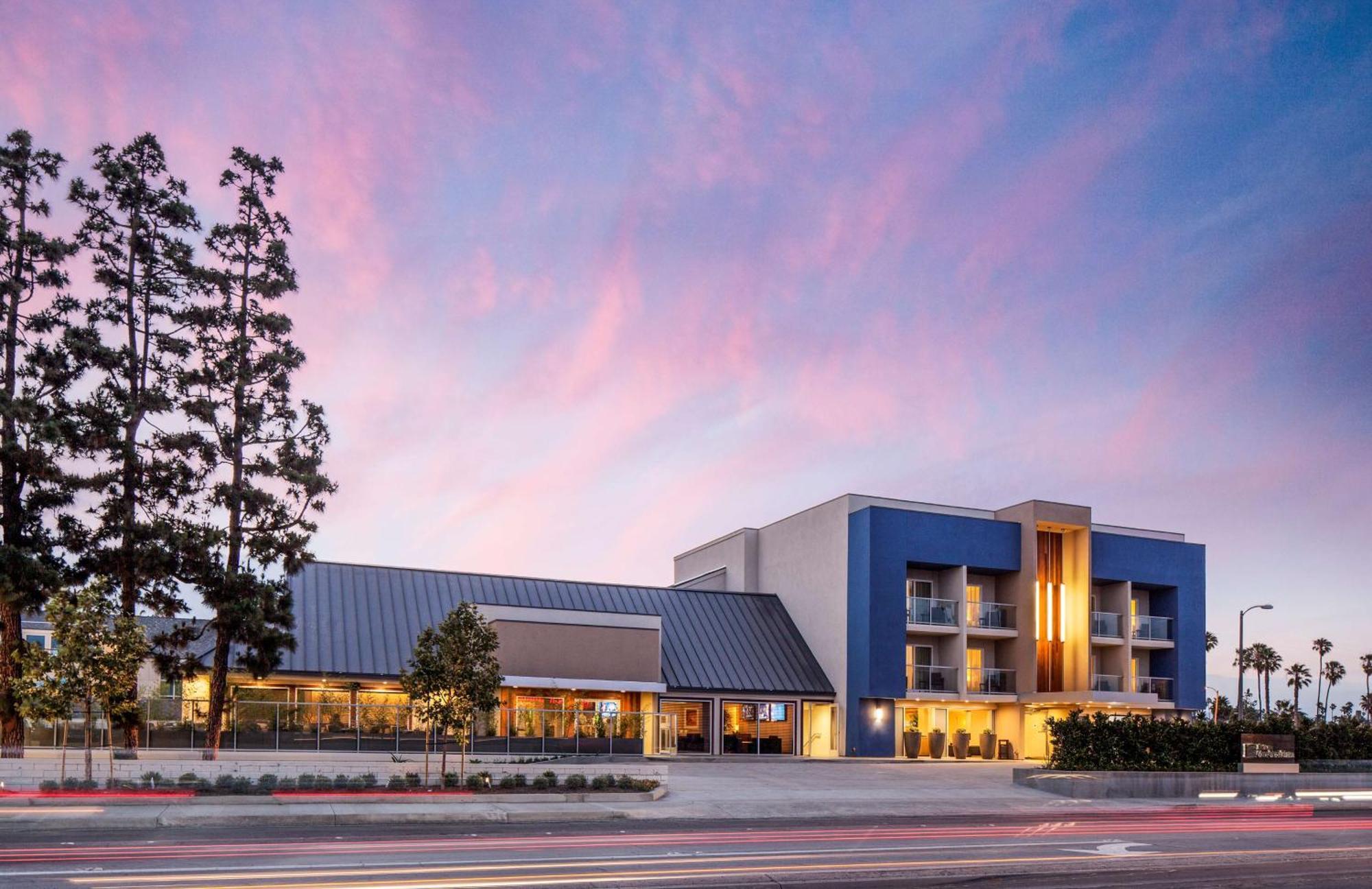 Hilton Garden Inn Los Angeles Marina Del Rey Экстерьер фото